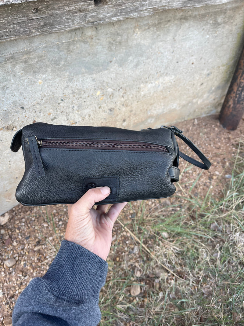 Stampede Leather Tooled Cosmetic Shaving Bag