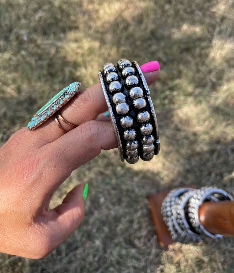 Artesia Silver Bracelet Collection