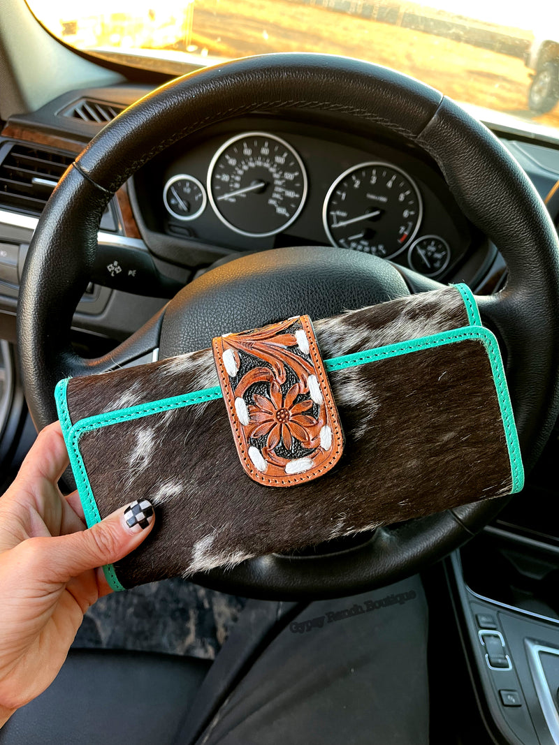 Saginaw Turquoise Cowhide Leather Tooled Wallet