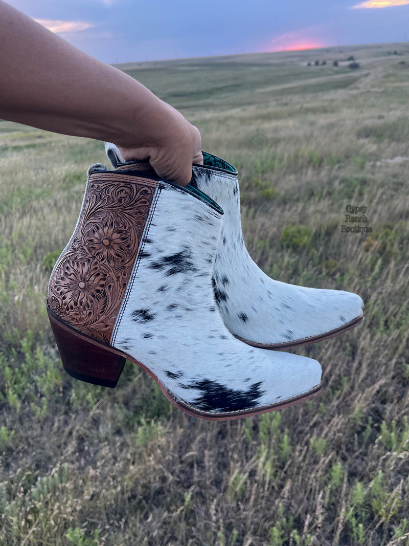Whitesboro Cowhide Tooled Leather Boots