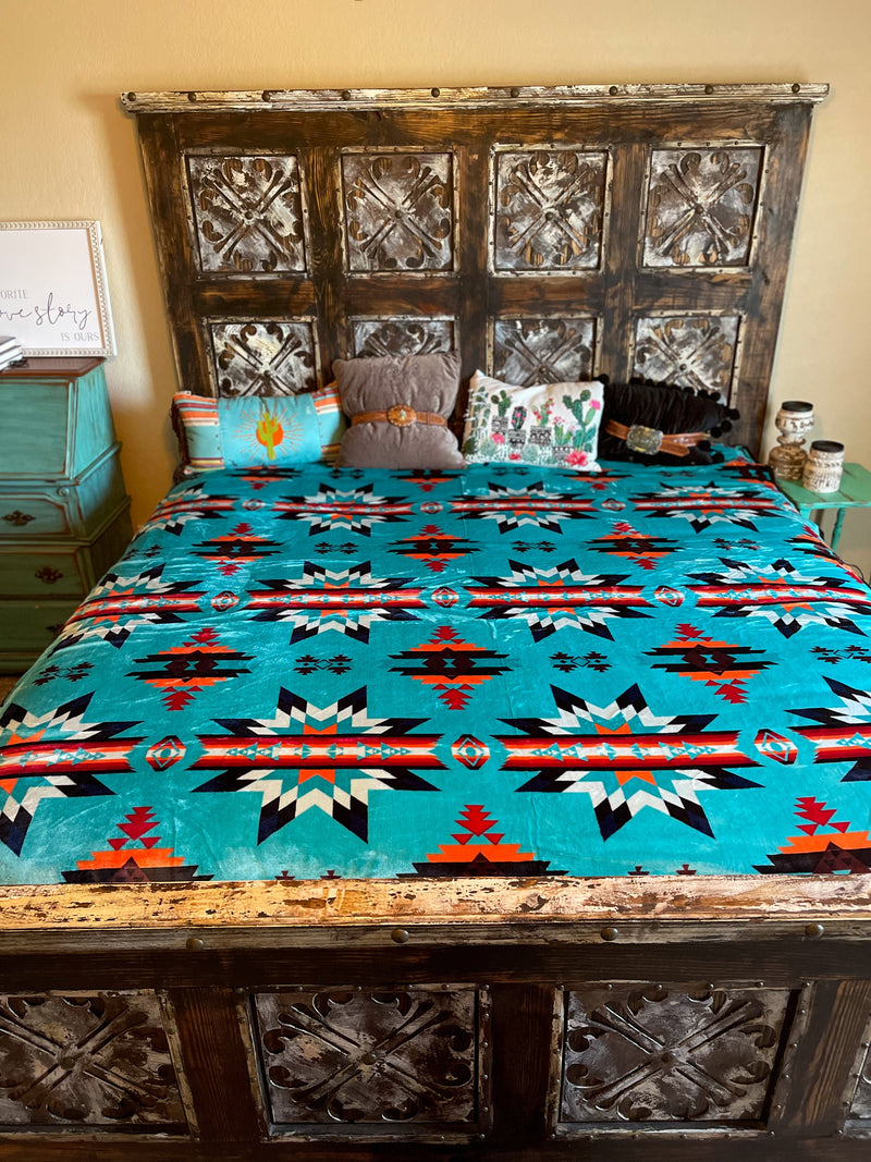 Midwestern Cozy Reversible Queen Blanket
