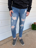 Tilden Distressed Jeans